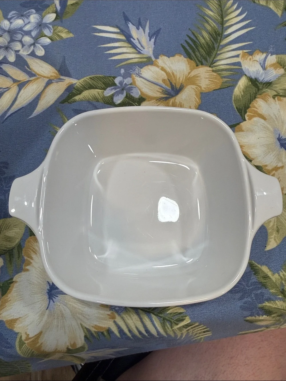 Corningware White Casserole with Blue Cornflower Design and Plastic Lid
